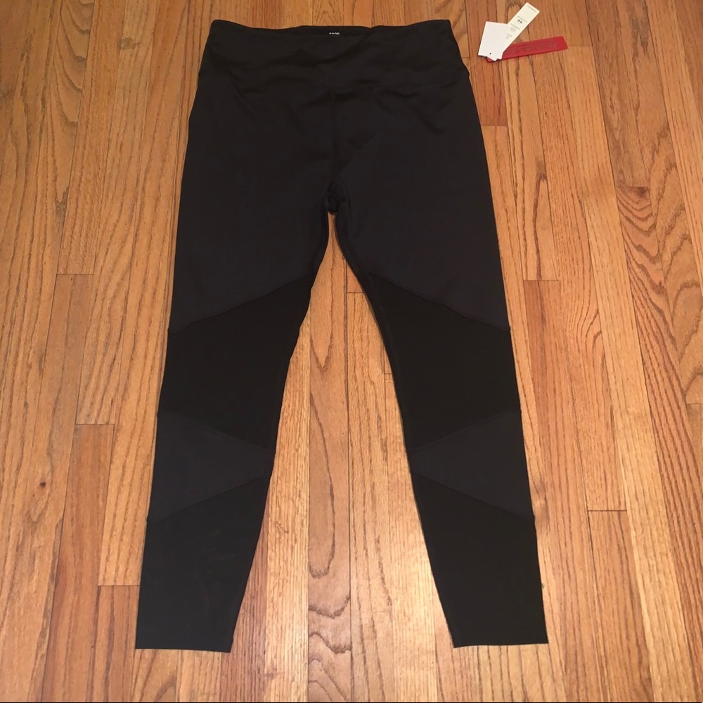 Good American size 5 workout leggings athletic